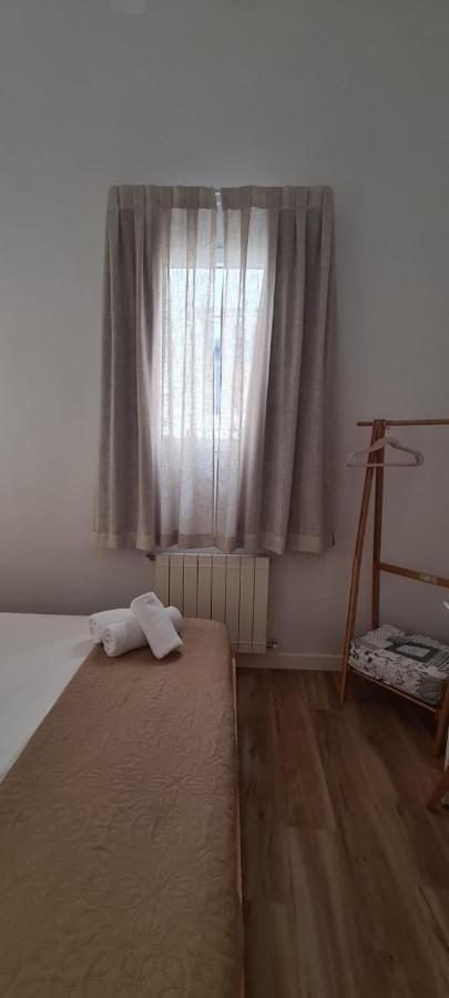 Hostal Andrea Sol マドリード エクステリア 写真